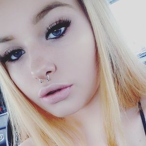 Meet your Posher, Joleen